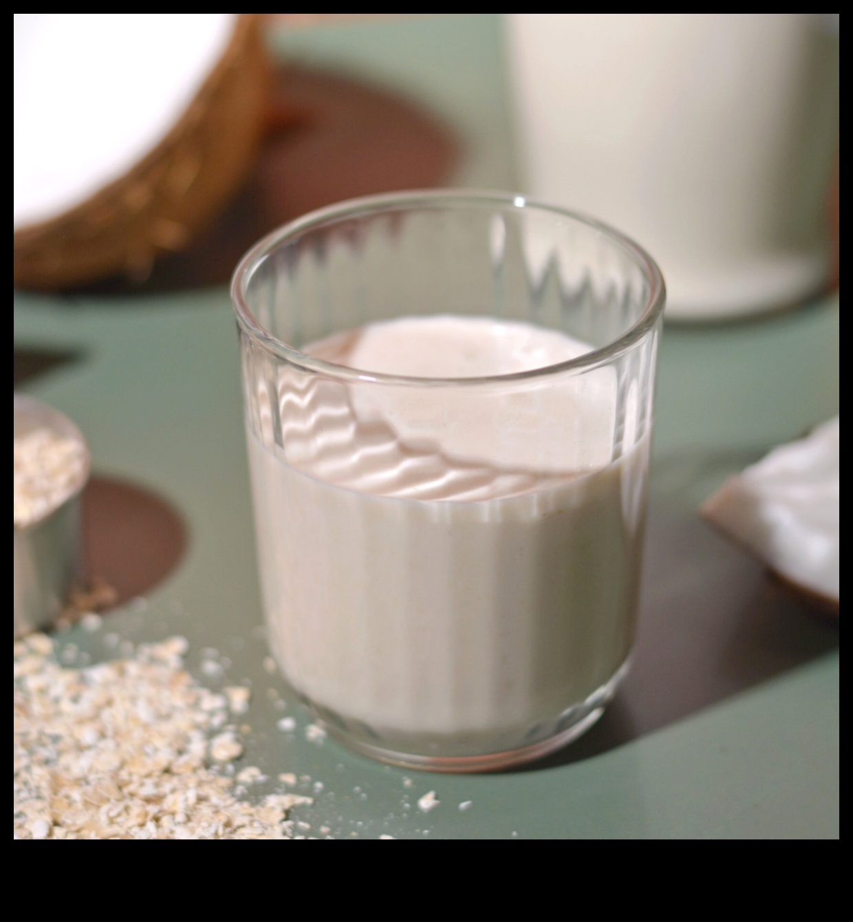 Πρωινή Χαρά: Πίνοντας κρεμώδες και αγνό γάλα βρώμης