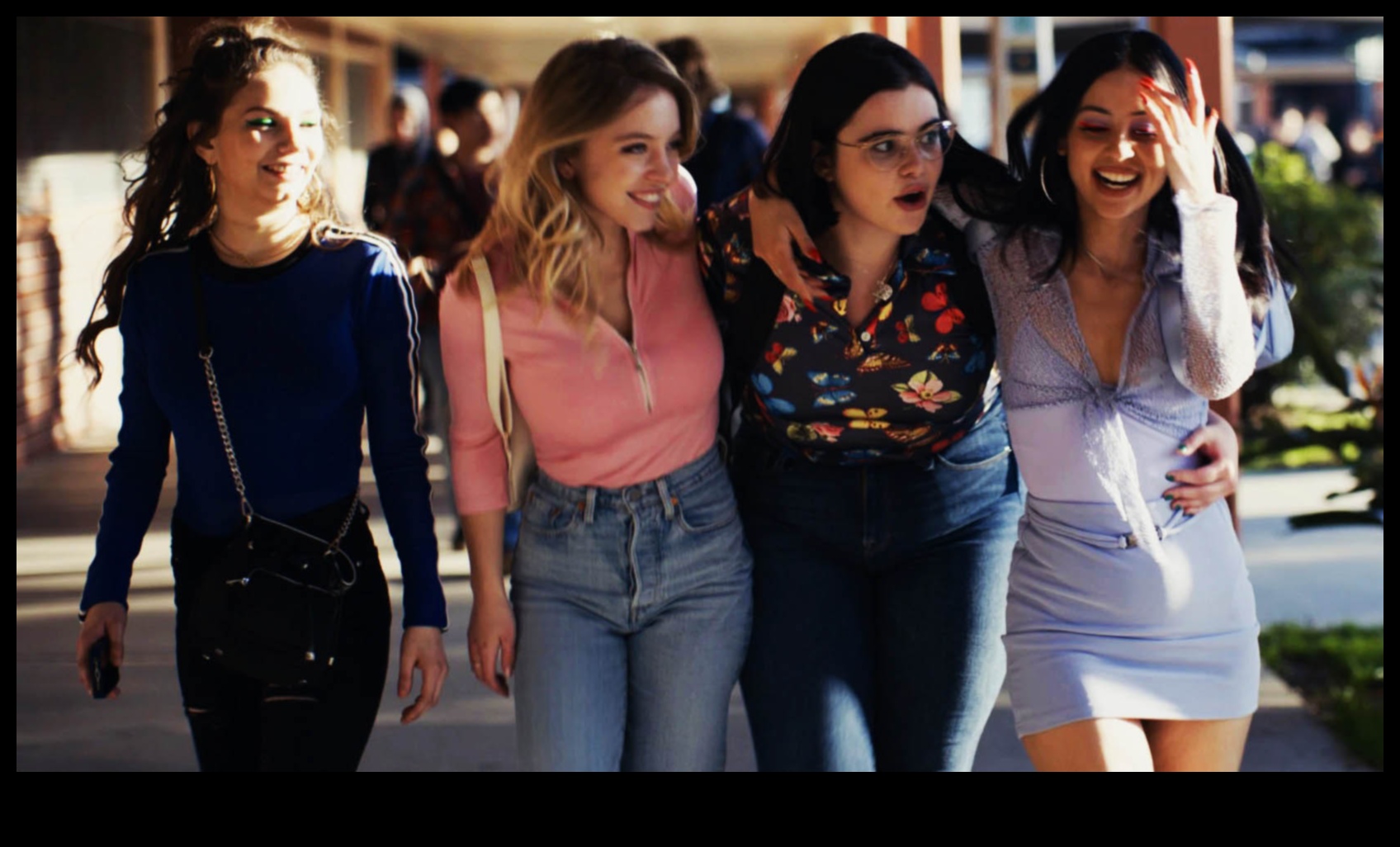 Urban Euphoria Πώς να αγκαλιάσετε τον ενθουσιασμό του στυλ εμπνευσμένου από την πόλη 2 Urban Euphoria: Αγκαλιάστε τον ενθουσιασμό του στυλ εμπνευσμένου από την πόλη