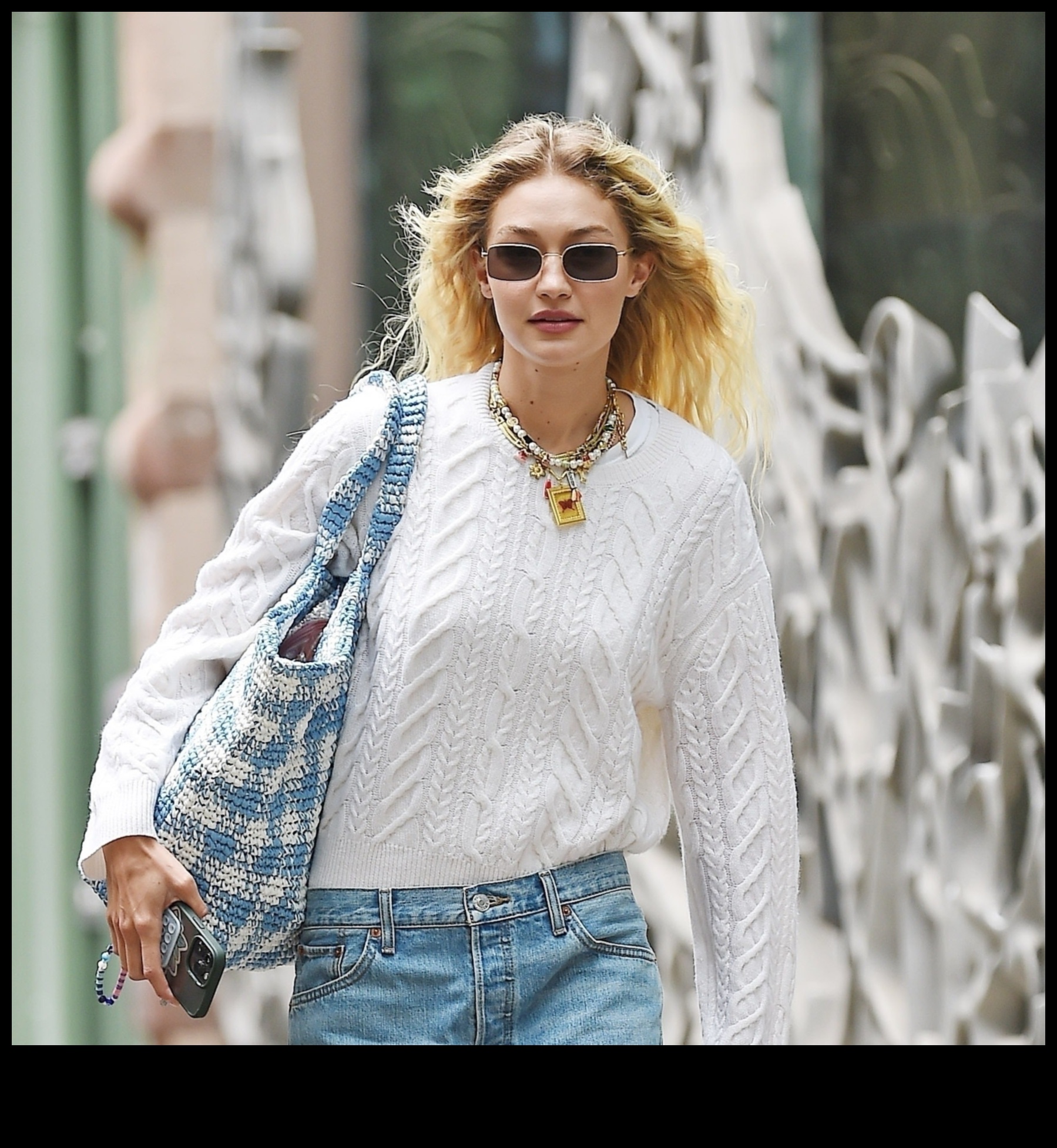 Charm Personified Unleak Your Style with Fashion Jewellery 1 Charm Personified: Απελευθερώστε το στυλ σας με τα κοσμήματα μόδας