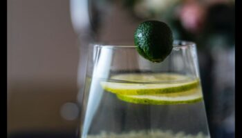 DIY Chia Revolution: Απελευθερώστε τη δημιουργικότητά σας στην ενυδάτωση