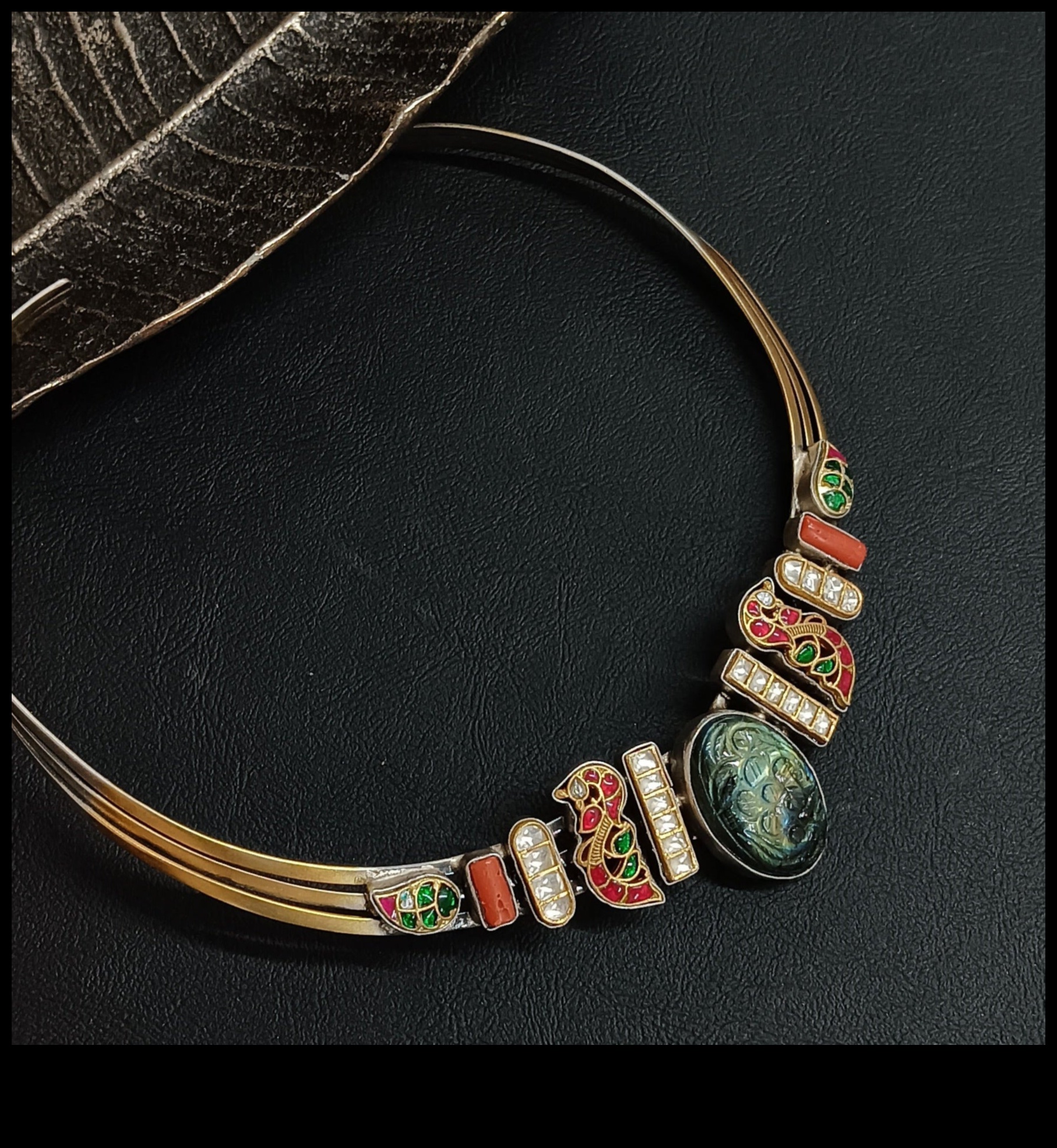 Golden Symphony: Illuminate Your Look with Radiant Jewelry