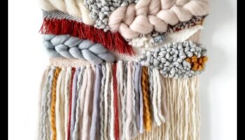 Ζωντανή ταπετσαρία: Νήματα δημιουργικότητας υφασμένα σε έντεχνη διακόσμηση σώματος